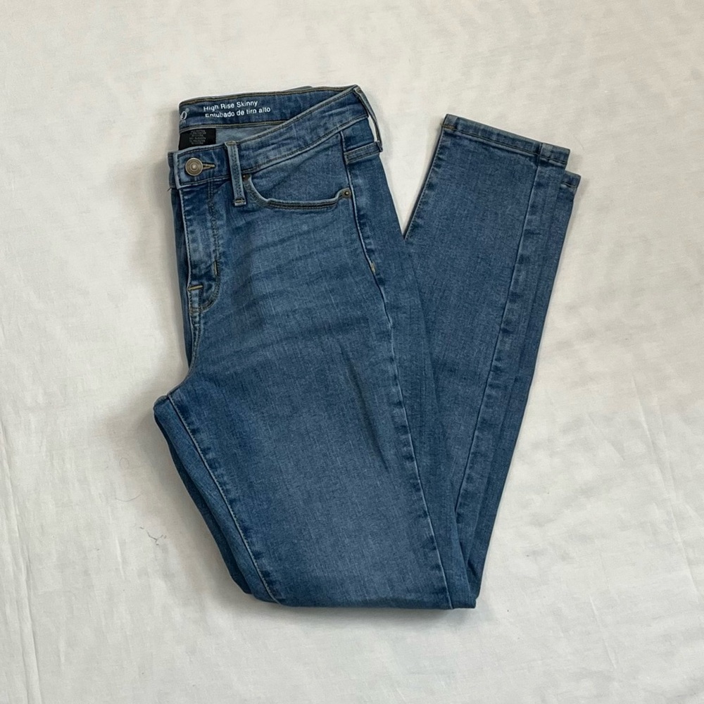 Mossimo Supply Co. High Rise Skinny Medium Wash Power Stretch Jeans - Sz 6 Short